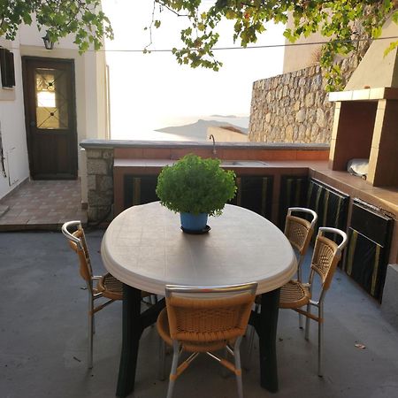 Apartament George Myrties Zewnętrze zdjęcie