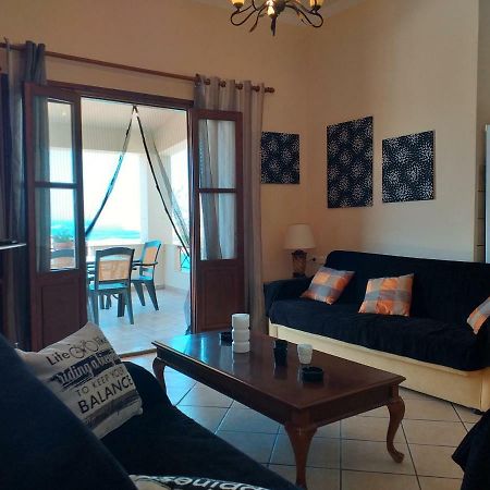 Apartament George Myrties Zewnętrze zdjęcie