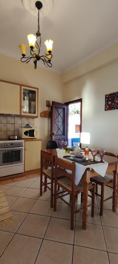 Apartament George Myrties Zewnętrze zdjęcie