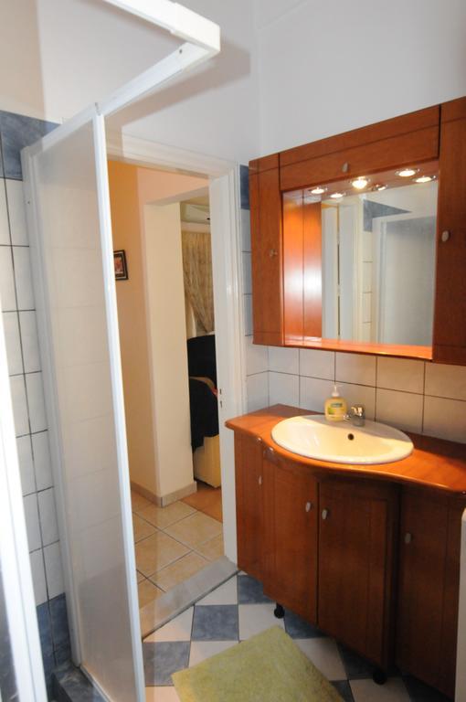 Apartament George Myrties Zewnętrze zdjęcie